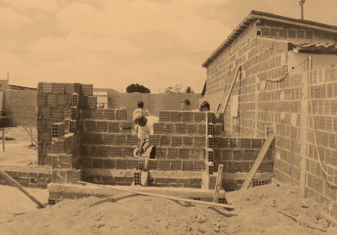 Registro da construção da sede da ODCS